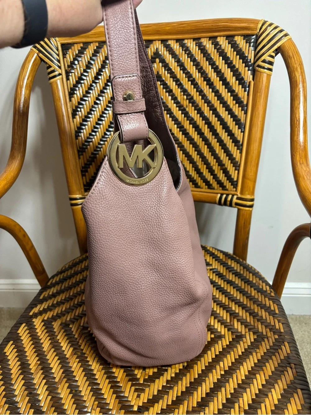 Michael Kors Fulton Large Pebbled Leather Shoulder Bag